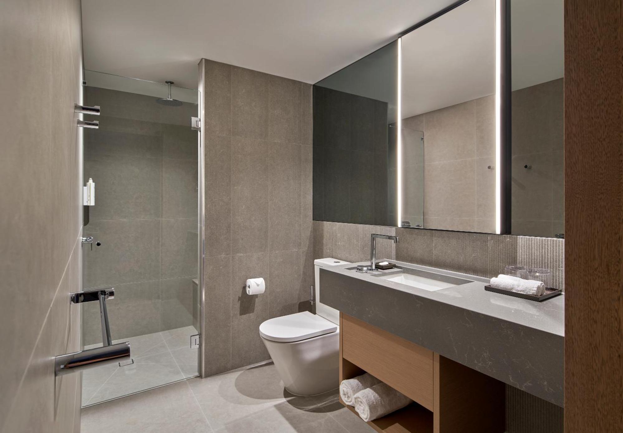 Courtyard By Marriott Melbourne Flagstaff Gardens Hotel Exterior photo